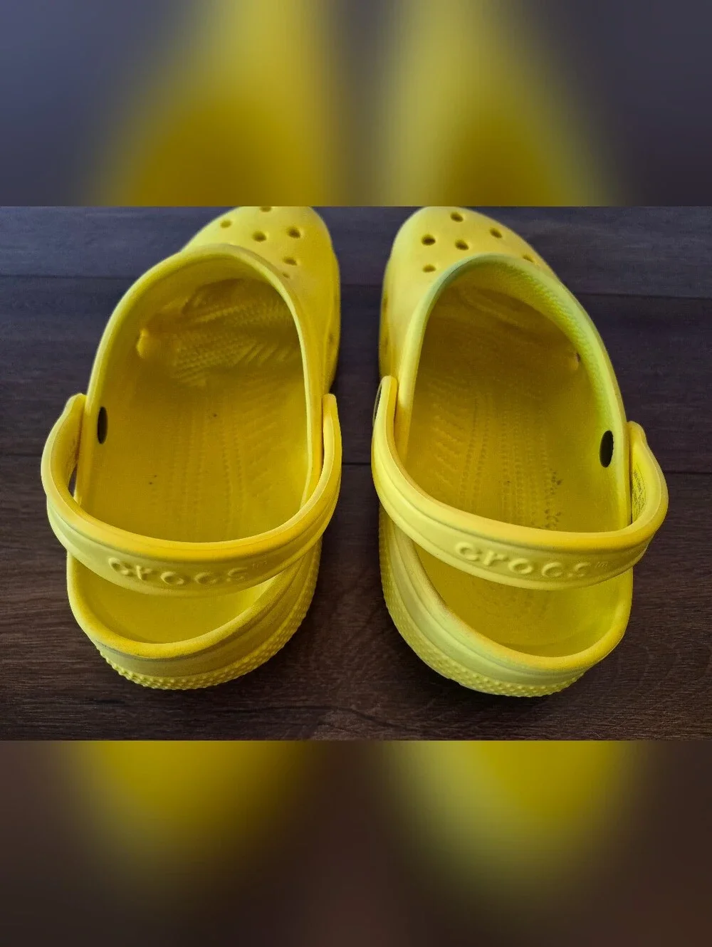 Crocs Classic Yellow Clog Men's Sz 11 M11